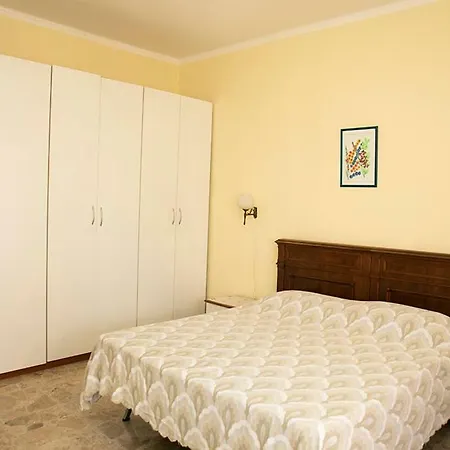 Casa Abba Lägenhet Alessandria